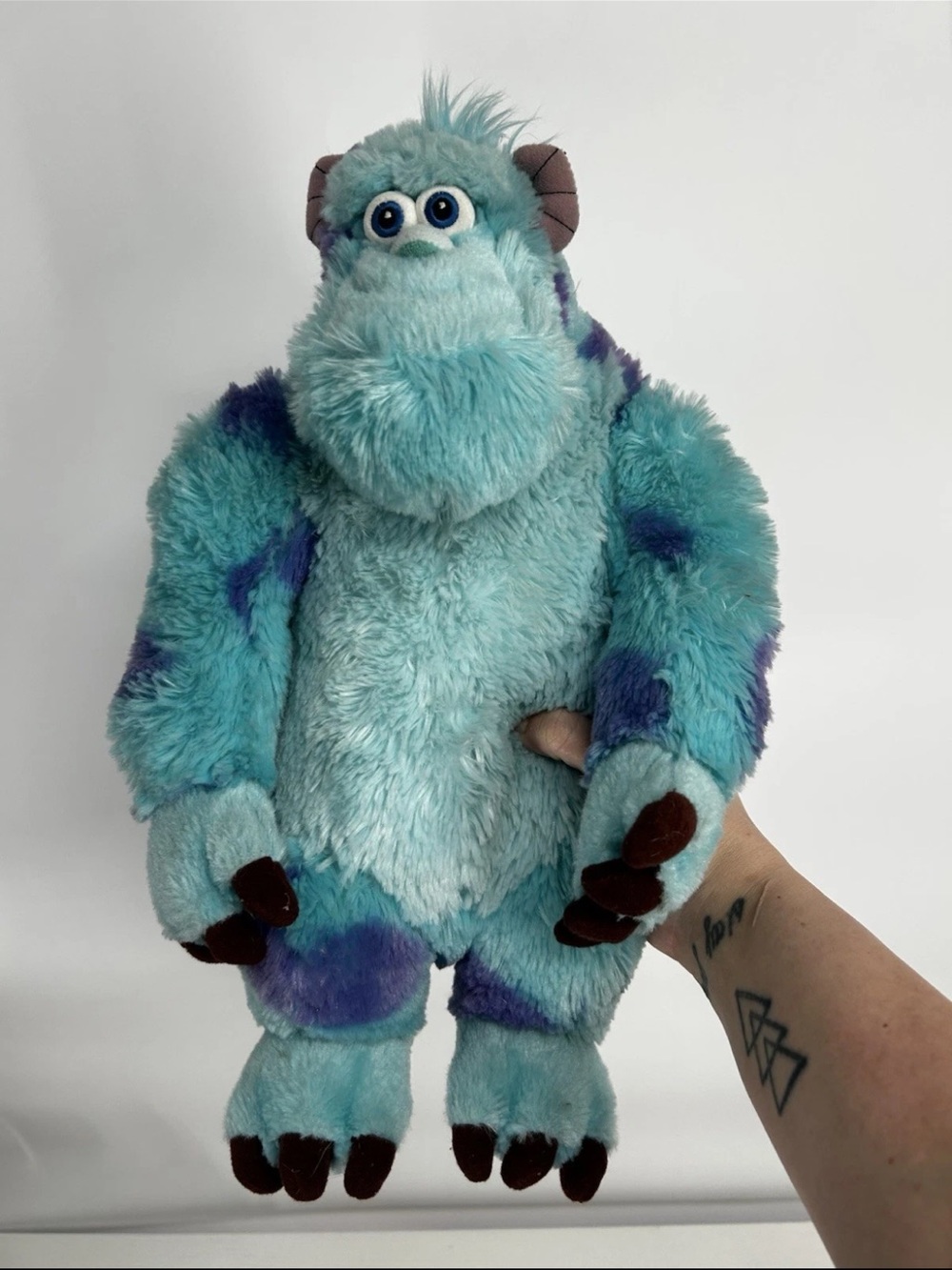 Monsters Inc Sully Stuffed Animal Plush Toy 15" Disney Store Exclusive